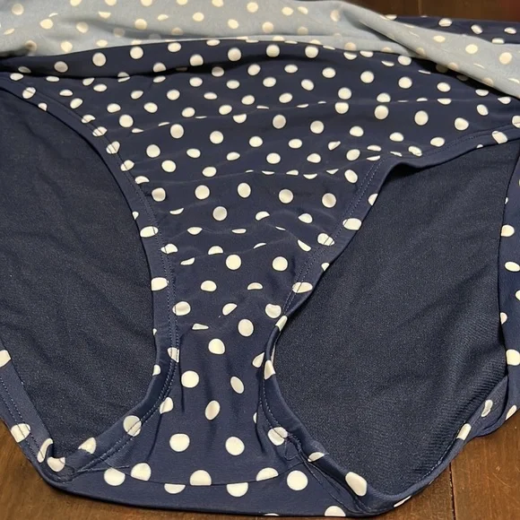 Peyton & Parker Bikini Bottom - Picture 3 of 7